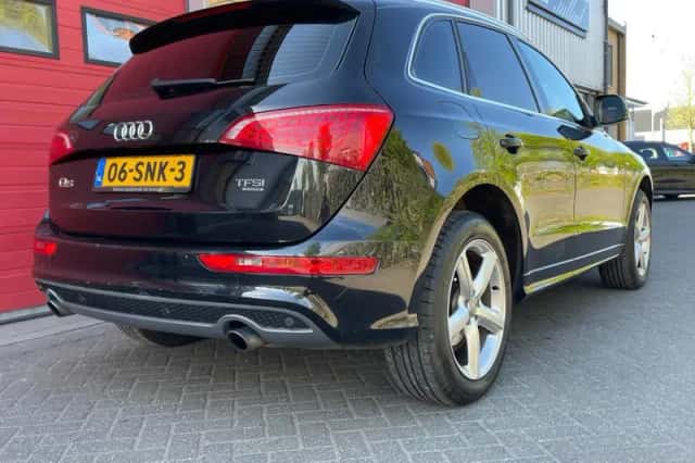 Audi Q5 (2011) thumbnail 4