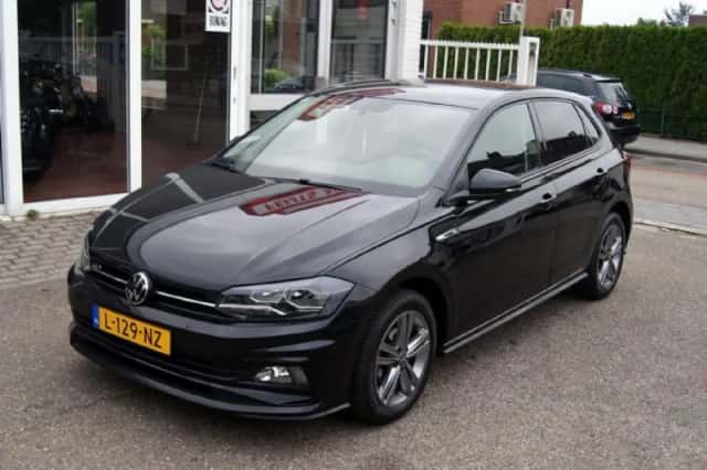 Volkswagen Polo (2021) thumbnail 3