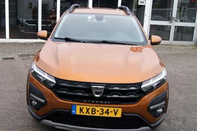 Dacia Sandero (2021) thumbnail 2