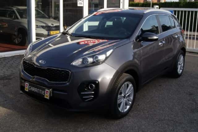 Kia Sportage (2017) thumbnail 3