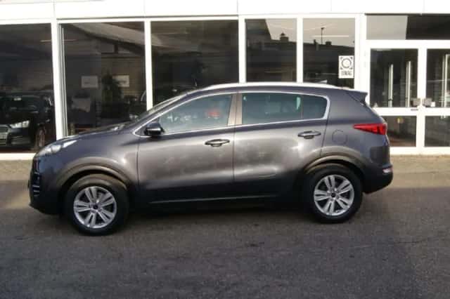 Kia Sportage (2017) thumbnail 4