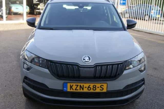 Škoda Karoq (2018) thumbnail 2