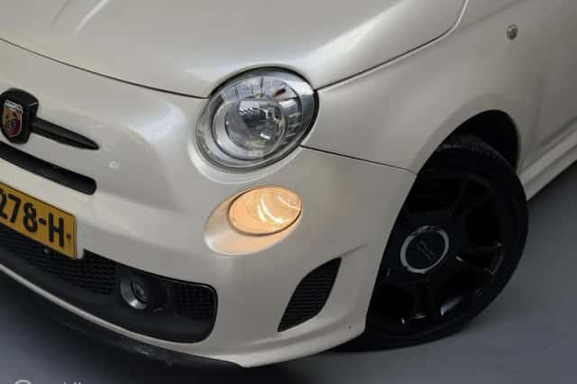 Fiat 500 (2010) thumbnail 5