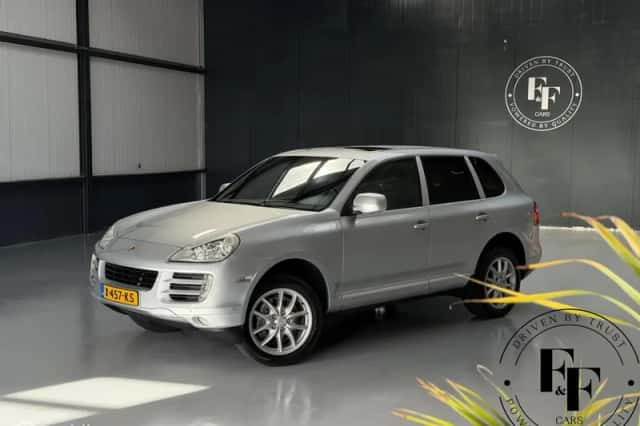Porsche Cayenne (2007) thumbnail 1