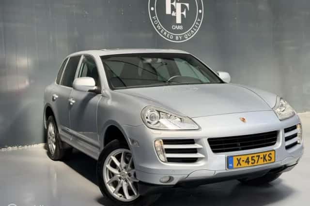 Porsche Cayenne (2007) thumbnail 5