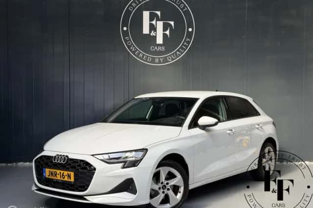 Audi A3 (2025) thumbnail 1