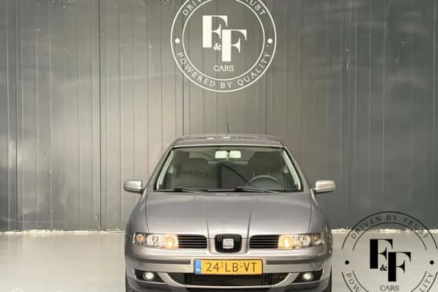 SEAT Leon (2002) thumbnail 2