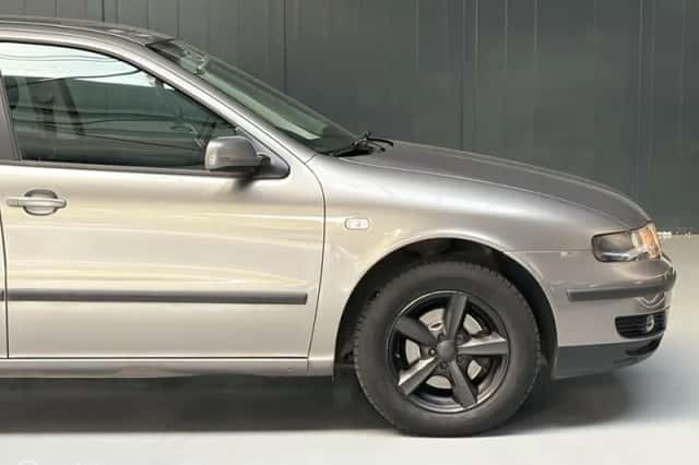 SEAT Leon (2002) thumbnail 5