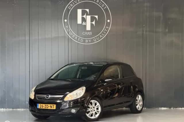Opel Corsa (2008) thumbnail 4