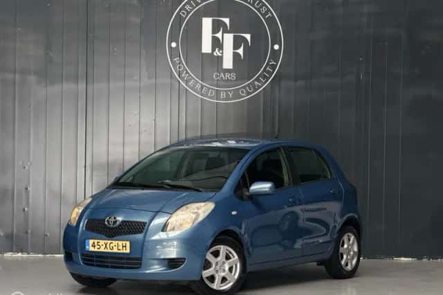 Toyota Yaris (2007) thumbnail 4