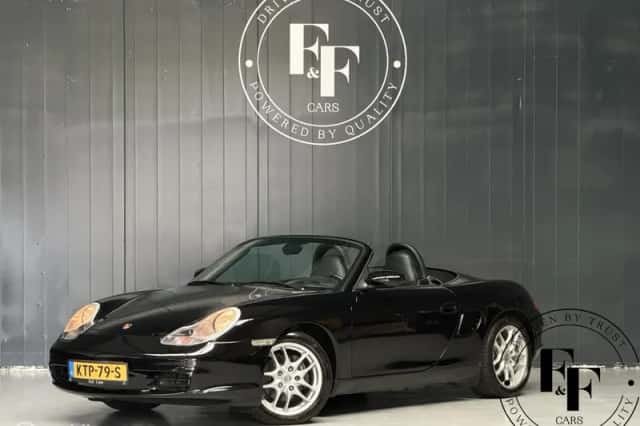 Porsche Boxster (2003) thumbnail 1