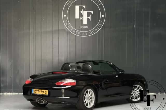 Porsche Boxster (2003) thumbnail 2