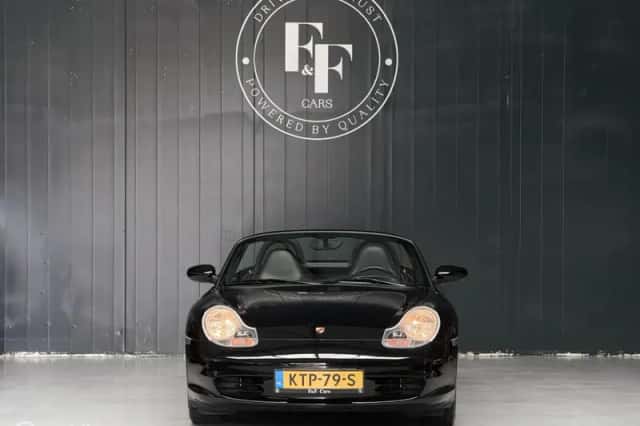 Porsche Boxster (2003) thumbnail 5