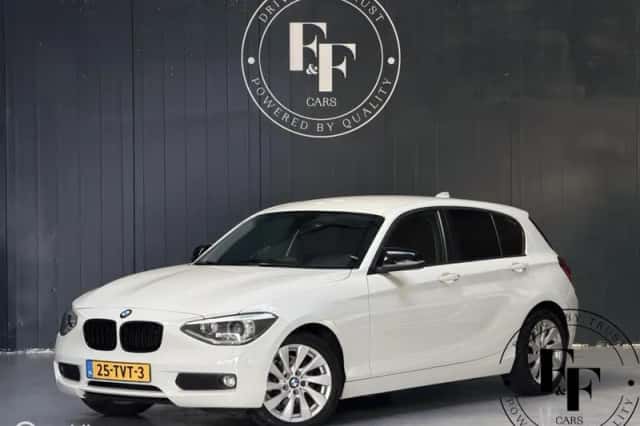 BMW 1-Serie (2012) thumbnail 4