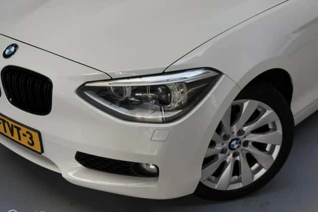 BMW 1-Serie (2012) thumbnail 5
