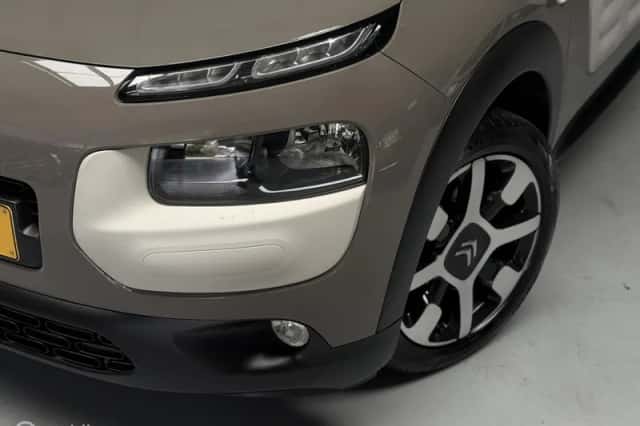Citroën C4 Cactus (2015) thumbnail 5