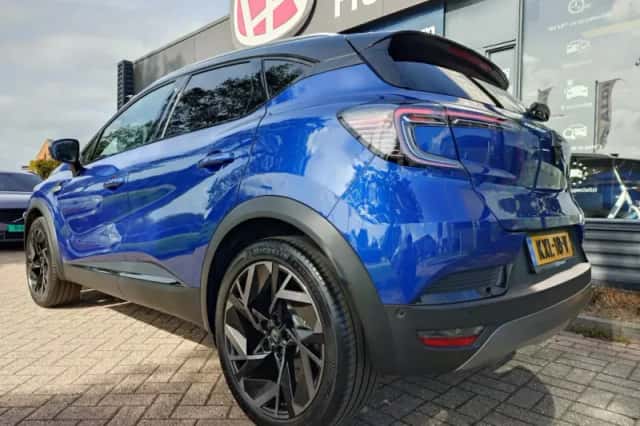 Renault Captur (2024) thumbnail 5