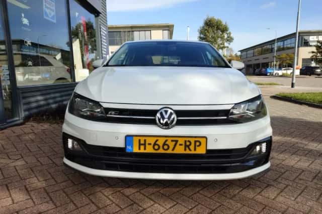 Volkswagen Polo (2020) thumbnail 3