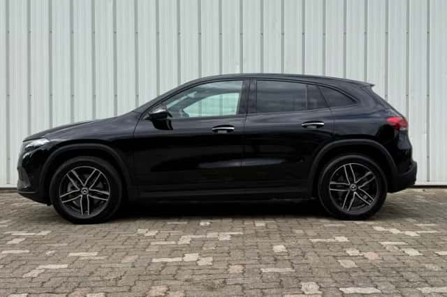 Mercedes-Benz EQA (2023) thumbnail 4