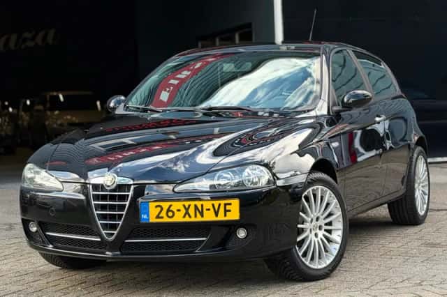 Alfa Romeo 147 (2007) thumbnail 1