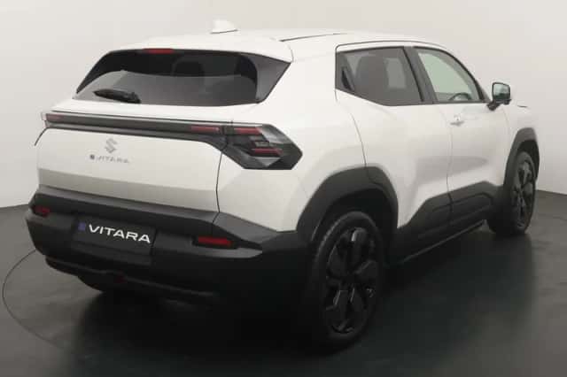 Suzuki e-Vitara (2026) thumbnail 6