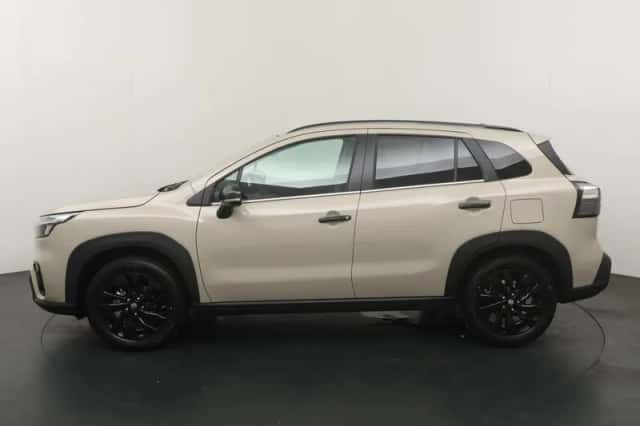 Suzuki S-Cross (2026) thumbnail 3