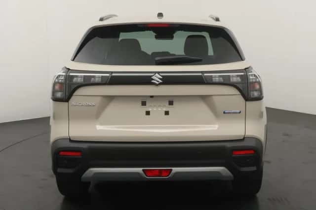 Suzuki S-Cross (2026) thumbnail 5