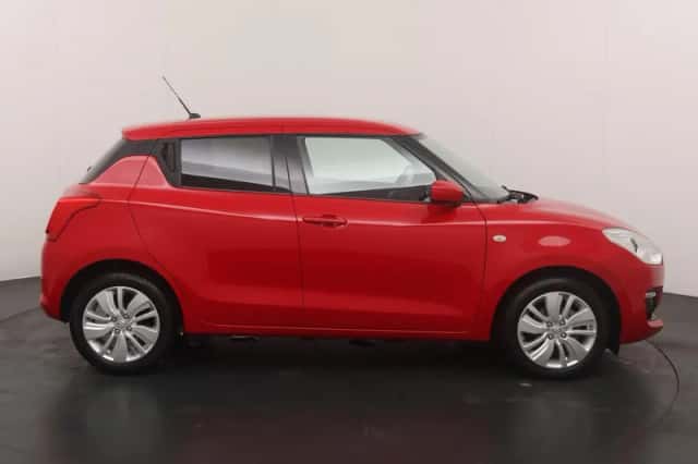 Suzuki Swift (2019) thumbnail 6