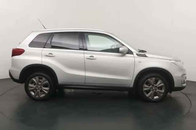 Suzuki Vitara (2020) thumbnail 6