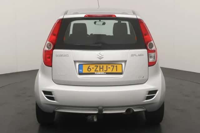 Suzuki Splash (2015) thumbnail 4