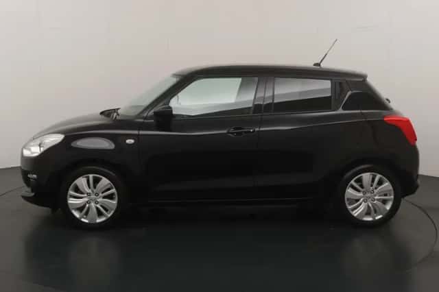 Suzuki Swift (2020) thumbnail 2