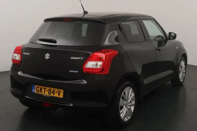 Suzuki Swift (2020) thumbnail 5