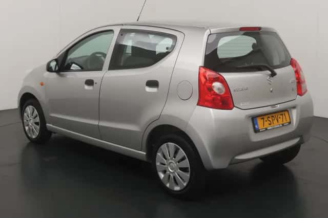 Suzuki Alto (2013) thumbnail 3