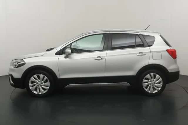 Suzuki S-Cross (2018) thumbnail 2