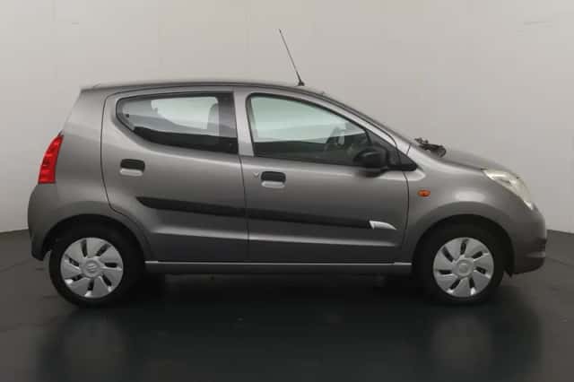 Suzuki Alto (2013) thumbnail 6