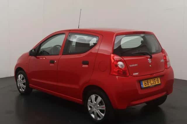 Suzuki Alto (2010) thumbnail 3