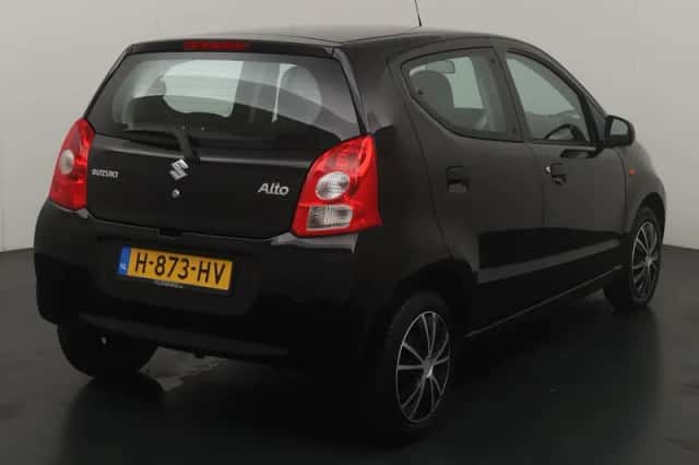 Suzuki Alto (2009) thumbnail 5