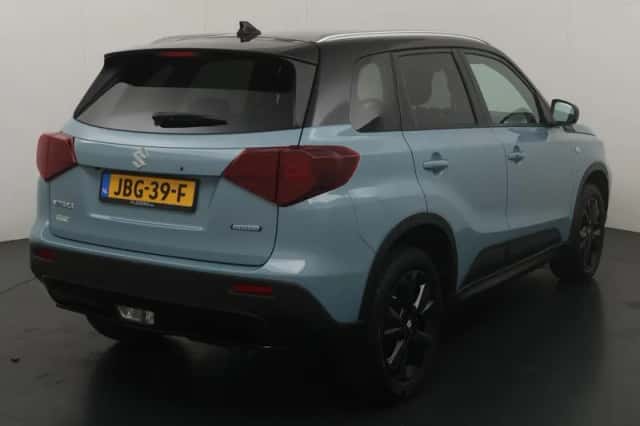 Suzuki Vitara (2025) thumbnail 5