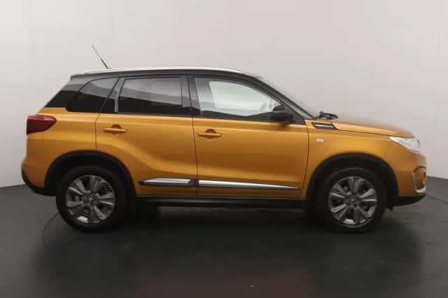 Suzuki Vitara (2020) thumbnail 6