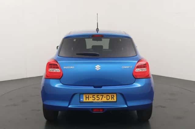Suzuki Swift (2020) thumbnail 4