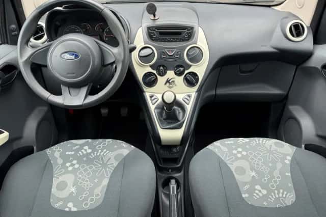 Ford Ka (2011) thumbnail 2
