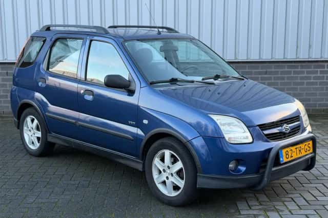 Suzuki Ignis (2007) thumbnail 3