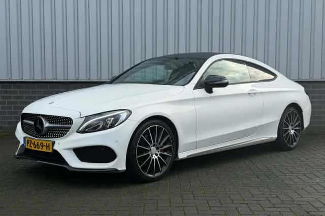 Mercedes-Benz C-Klasse (2016) thumbnail 1