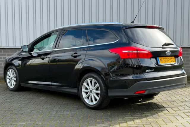 Ford Focus (2016) thumbnail 6