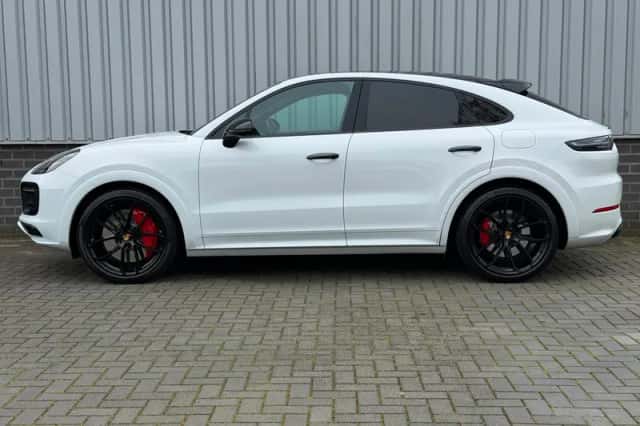 Porsche Cayenne Coupé (2020) thumbnail 6