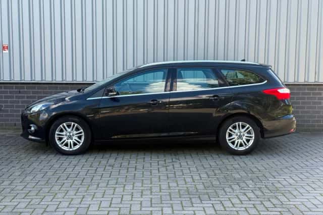 Ford Focus (2014) thumbnail 4