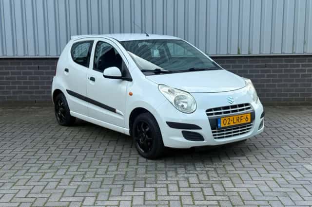 Suzuki Alto (2010) thumbnail 3