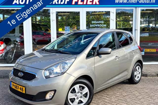 Kia Venga (2014) thumbnail 1
