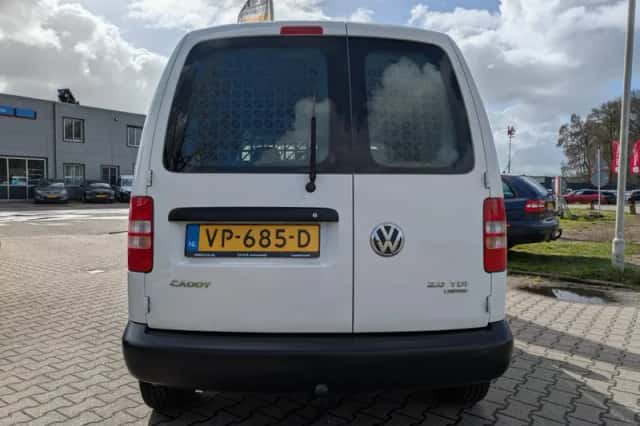 Volkswagen Caddy (2015) thumbnail 6