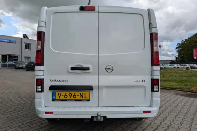 Opel Vivaro (2018) thumbnail 6